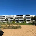 Daire Superbe Pour 6 Avec Balcon, Piscine Chauffee Et Acces Direct A - Fr-1-194-255 La Tranche-sur-Mer