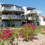 Superbe Pour 6 Avec Balcon, Piscine Chauffee Et Acces Direct A - Fr-1-194-255 *