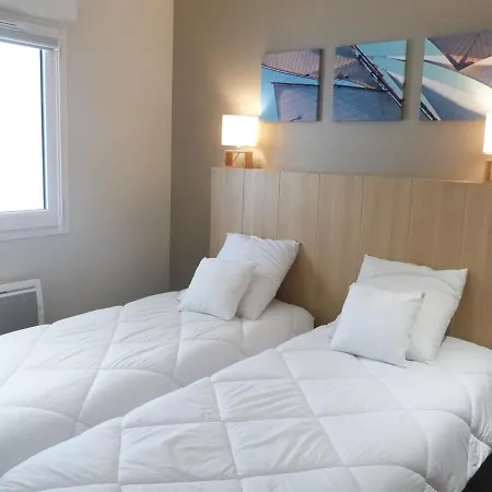 Superbe Pour 6 Avec Balcon, Piscine Chauffee Et Acces Direct A - Fr-1-194-255 La Tranche-sur-Mer