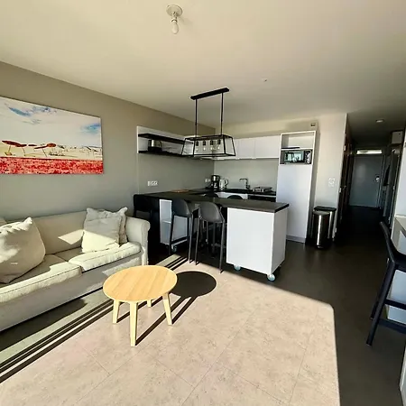 Appartement Superbe Pour 6 Avec Balcon, Piscine Chauffee Et Acces Direct A - Fr-1-194-255 La Tranche-sur-Mer