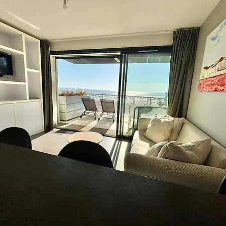Superbe Pour 6 Avec Balcon, Piscine Chauffee Et Acces Direct A - Fr-1-194-255 Appartement La Tranche-sur-Mer