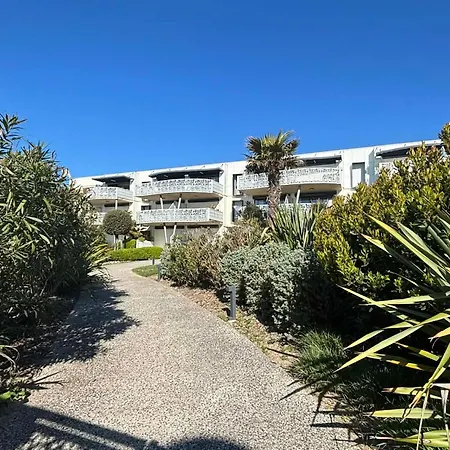 Superbe Pour 6 Avec Balcon, Piscine Chauffee Et Acces Direct A - Fr-1-194-255 *